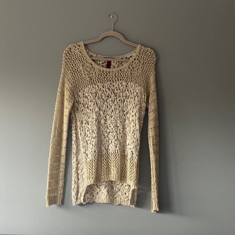 BKE Red Woman’s Cream Sweater